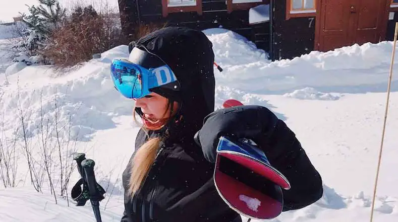 Girl wearing ski goggles